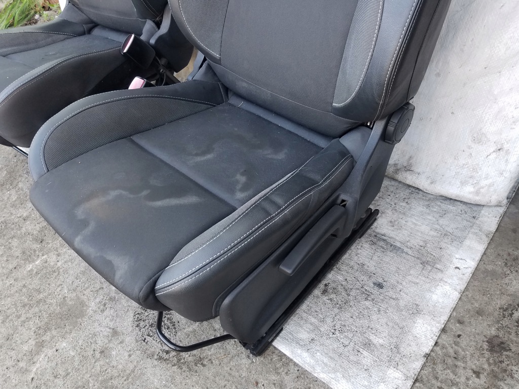 фото №3, Сиденья заднее сиденье кожа renault megane iii cabrio cc