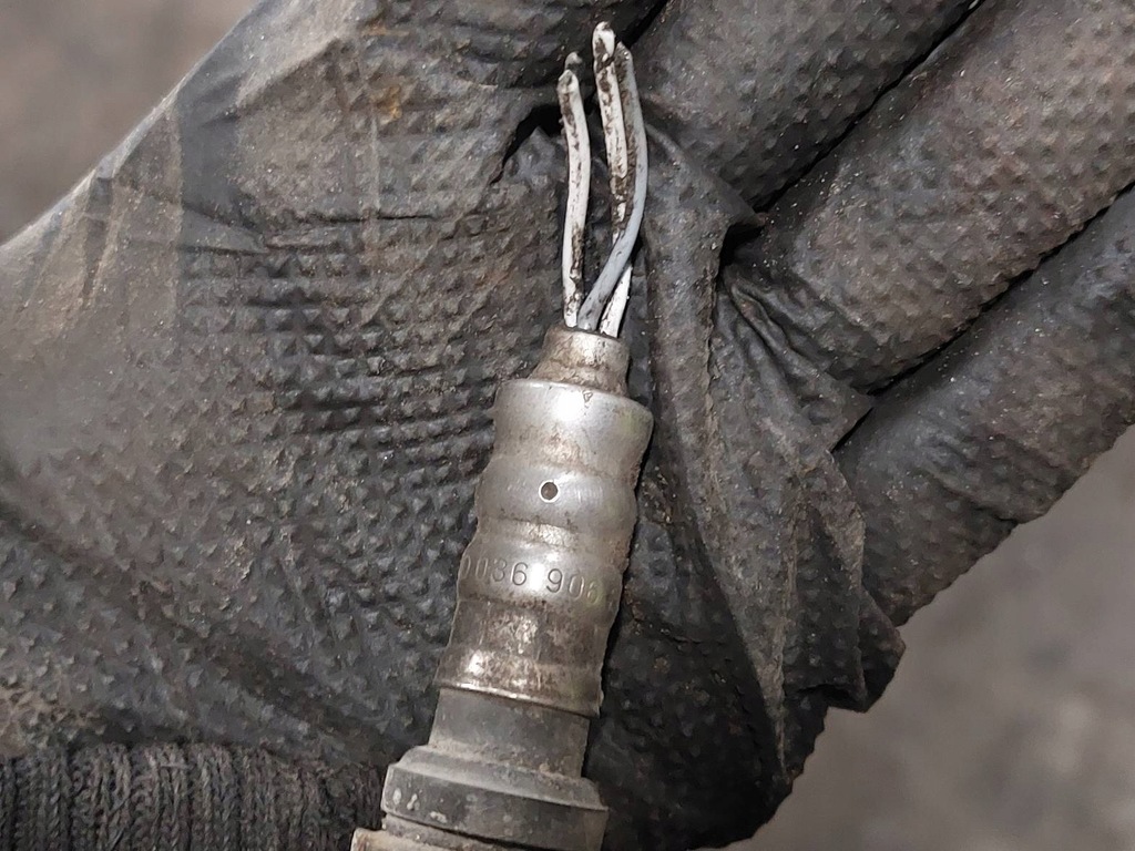 фото №8, Гаситель начальный катализатор пустой датчик cordoba ii 1.4 lza07-v3