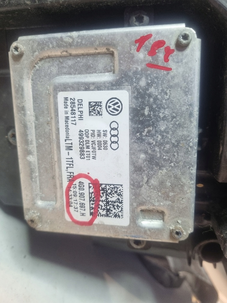 фото №9, Лампа правая перед комплектная full led vw touran 5tb941036b оригинал vwcargr