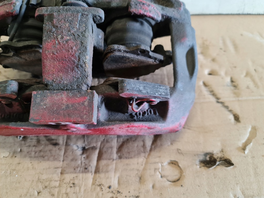 фото №5, Супорт лівий перед a8 d2 przed fl 94-99 пластина