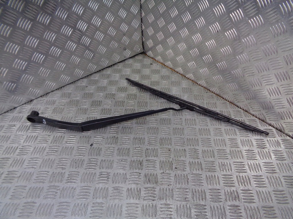 фото №1, Рычаг дворники перед правый chrysler pacifica