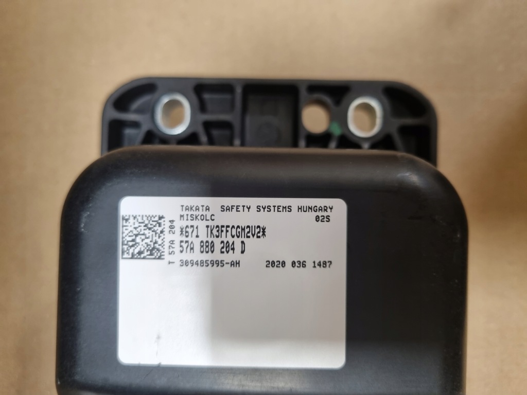 фото №11, Skoda karoq приборная панель консоль оригинал подушка безопасности водитель колено пассажир ремни