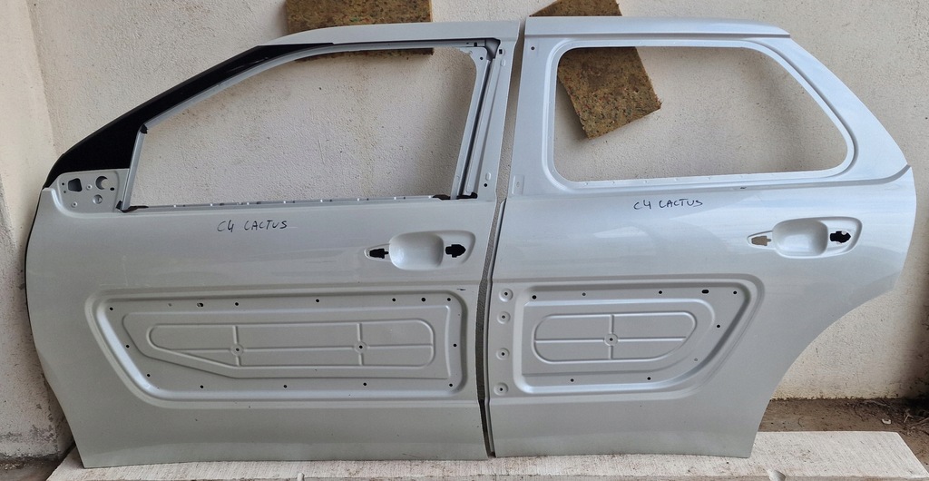 фото №1, Citroen c4 cactus левый перед дверь передние левая ładne