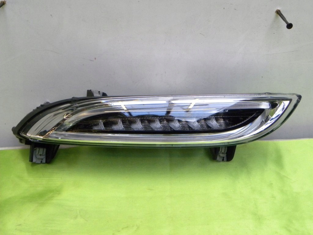 Купить Фонарь  дневные левая drl led porsche 991 turbo