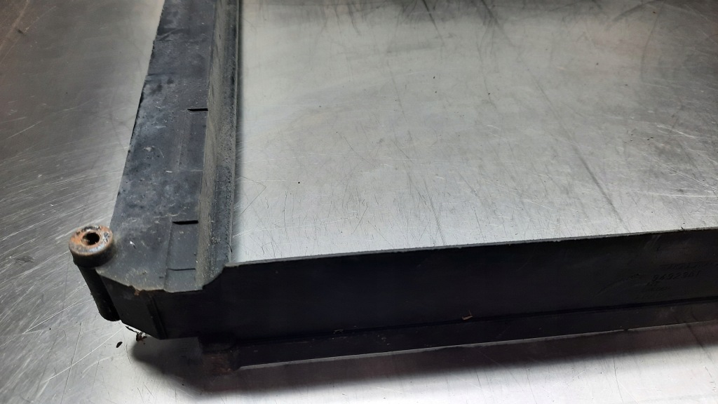 фото №3, Защита рама рамка радиатора 9492961 volvo s60 v70 ii s80