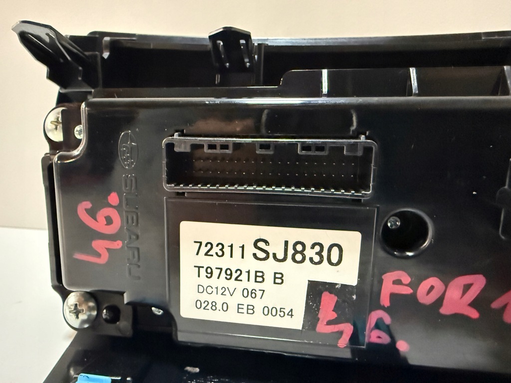 фото №10, Subaru forester v 19-24 панель управление кондиционера воздуховод 72311sj830