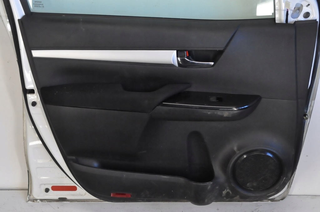 фото №12, Toyota hilux viii двері лівий перед ліва передні