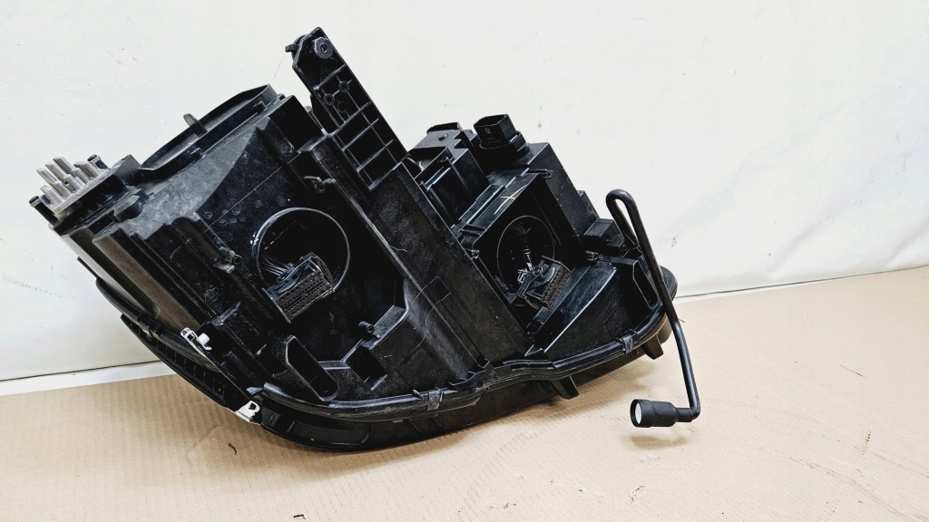 Лампа ліва перед vw tiguan ii allspace 5nn Доставка