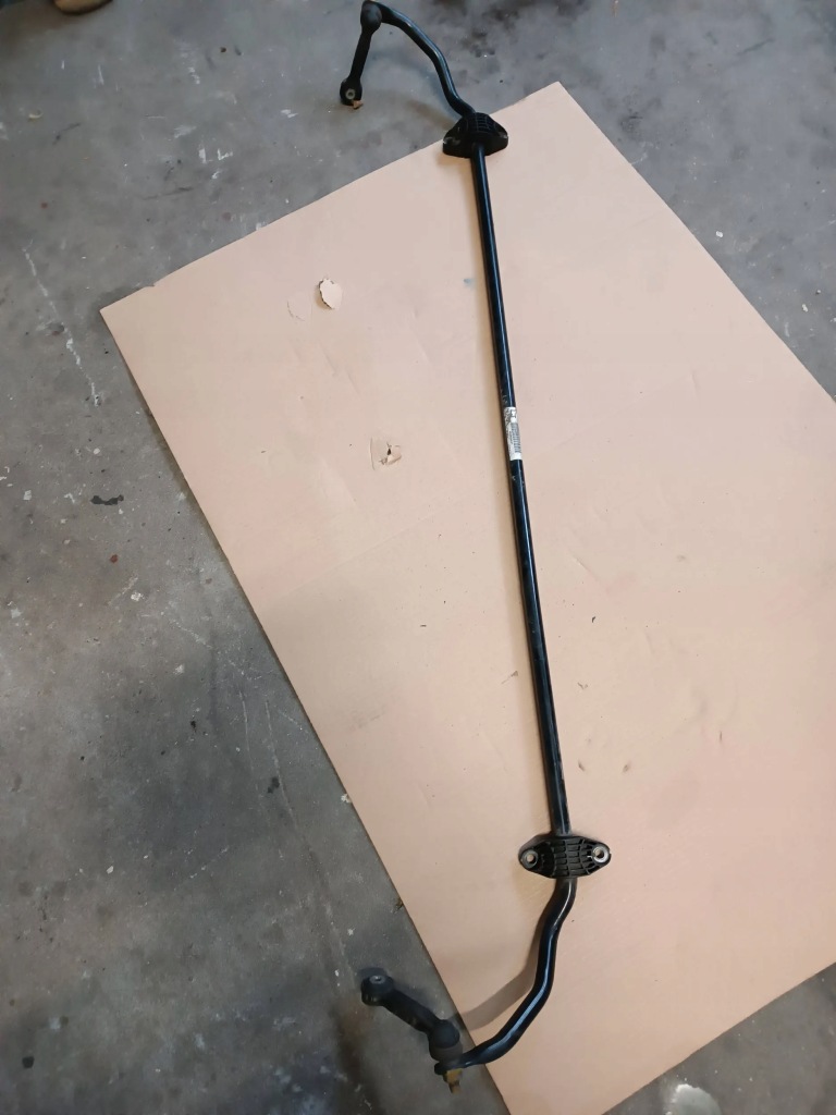 фото №1, Задняя тяга swabilizatora соединители bmw x1 f48