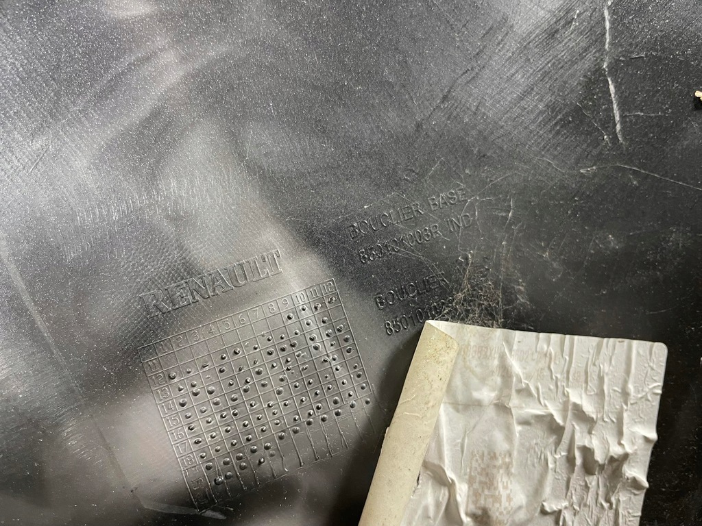 фото №6, Бампер задняя задний renault zoe 2012- + спойлер dół