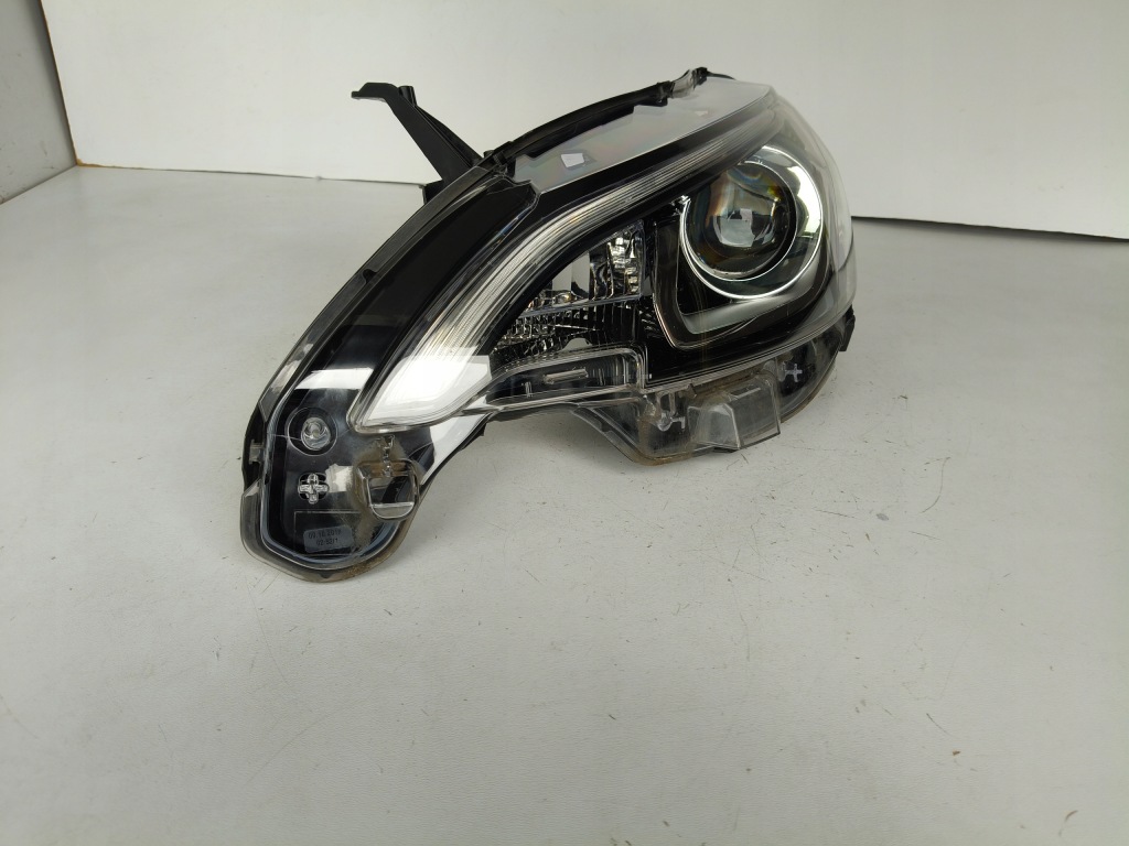 Купить Фара левая фара peugeot 108 14- led