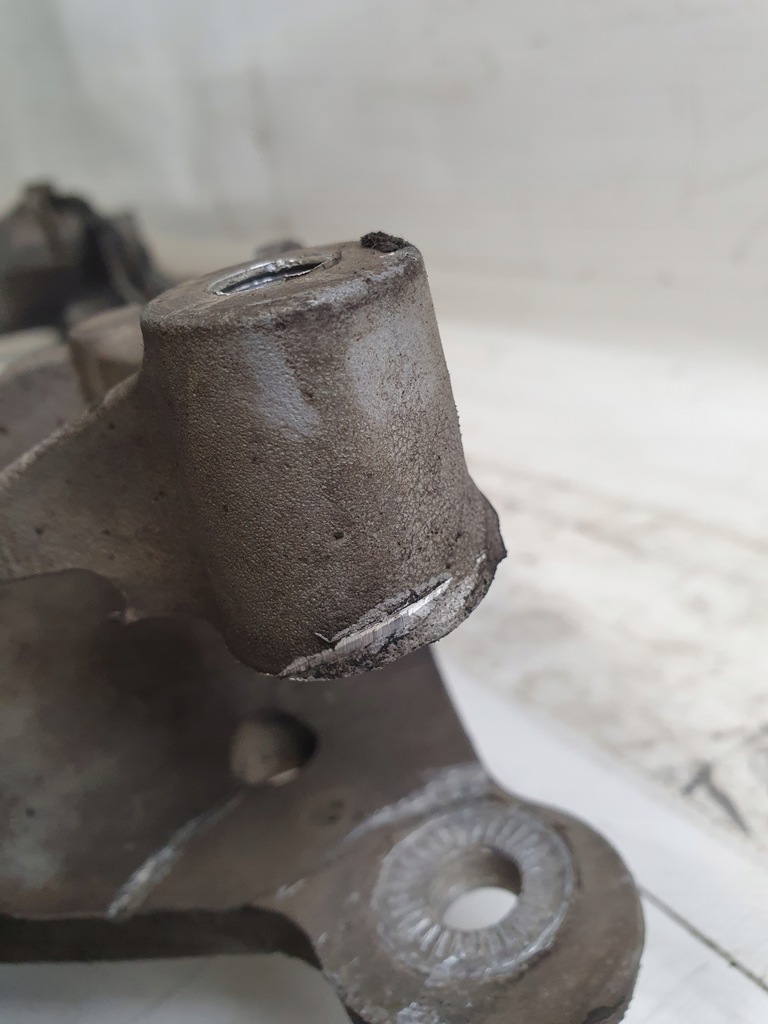 фото №9, Балка подрамник перед оригинальный номер 3q0199369e volkswagen passat b8 2.0tdi 15r.