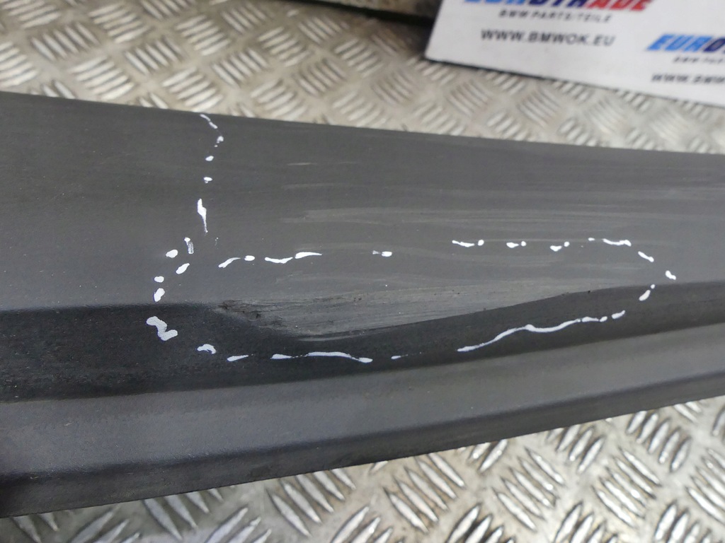 фото №11, Bmw x1 u11 u12 молдинг поріг ліва 9883553