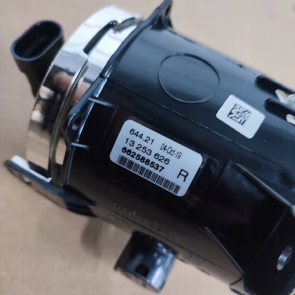 фото №6, Противотуманная фара правый opel corsa d 13253626