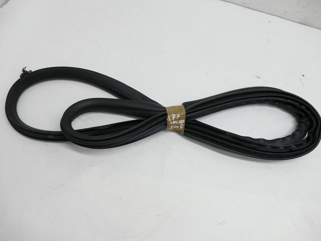 фото №1, Volvo s60 ii прокладка дверь правый перед правая