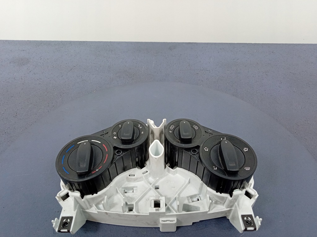 фото №1, Ford ka ii mk2 панель ручки обдув 5h0140100