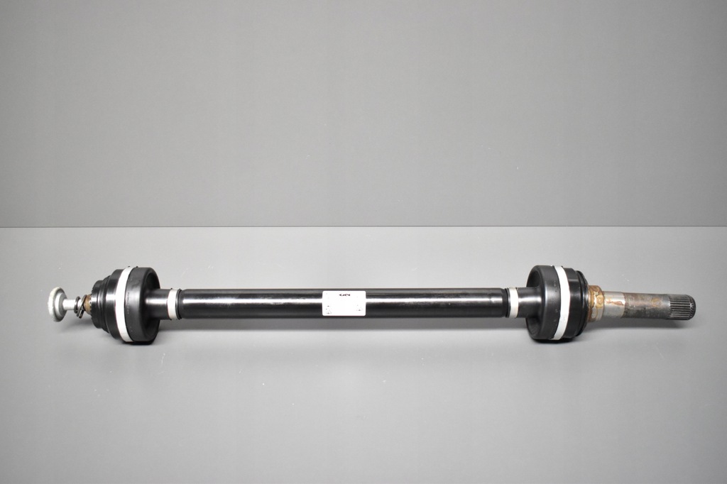 фото №1, Bmw m8 f91 f92 приводной вал правая задняя задняя 8092498