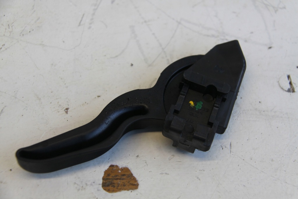 фото №2, Opel meriva a b ручка відкривання капот 13128233