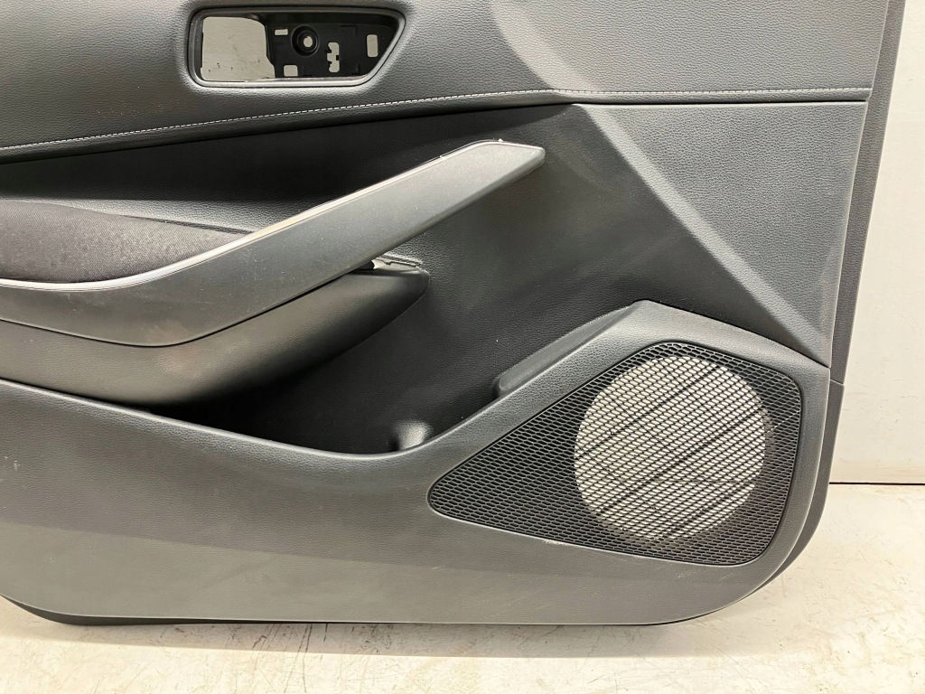 фото №8, Corolla e21 обшивка обивка дверь prednich левый перед тканевый царапины