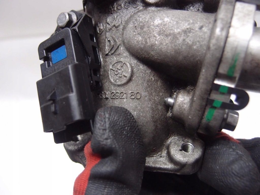 фото №8, Патрубок повітря датчик c5 aircross 2.0 b-hdi