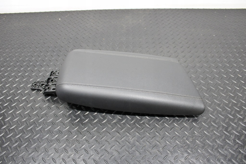 фото №1, Підлокітник alfa romeo stelvio q4