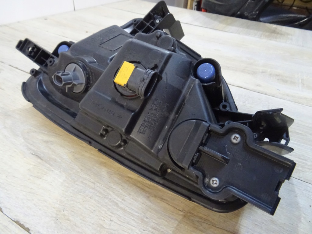 Противотуманная фара левый mitsubishi eclipse cross 17- w4323 llu Киев