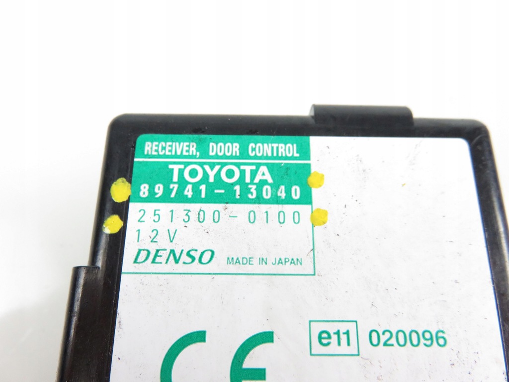 фото №7, Блок управления света toyota corolla verso 89741-13040