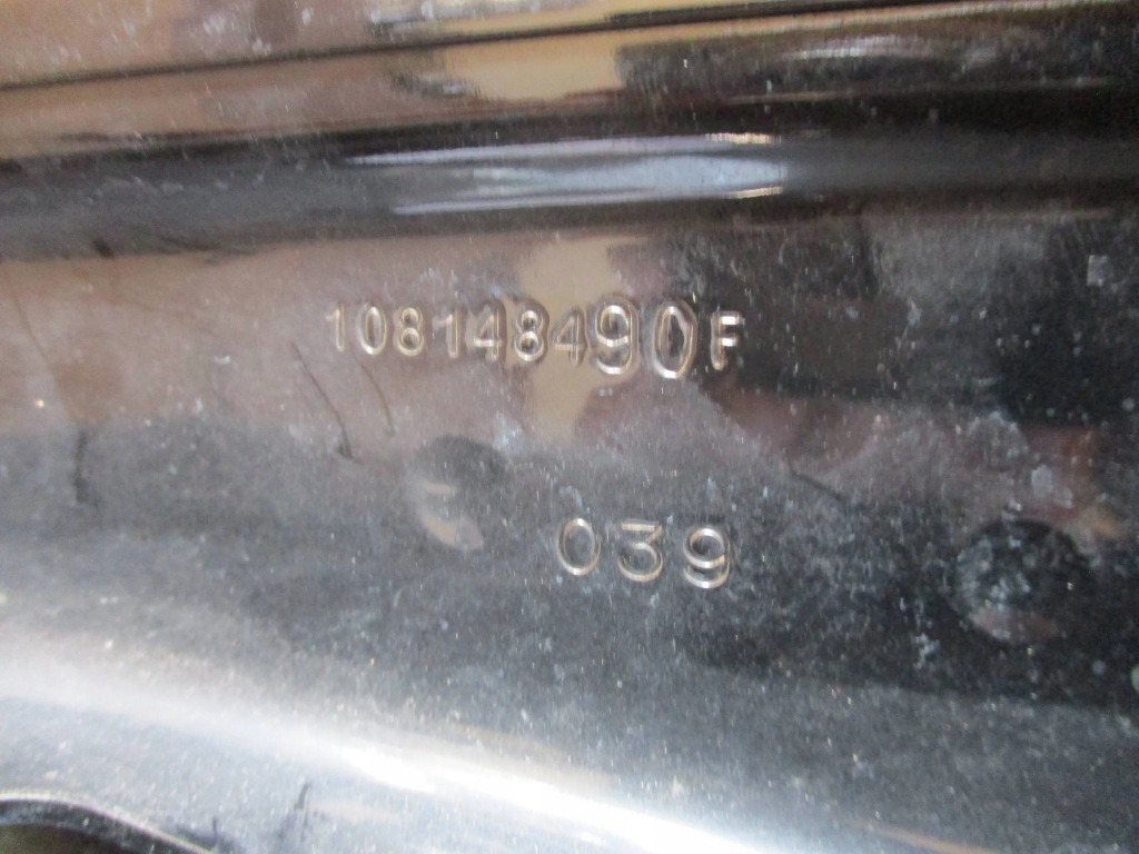 Дверь задняя правое  tesla model 3 Недорого