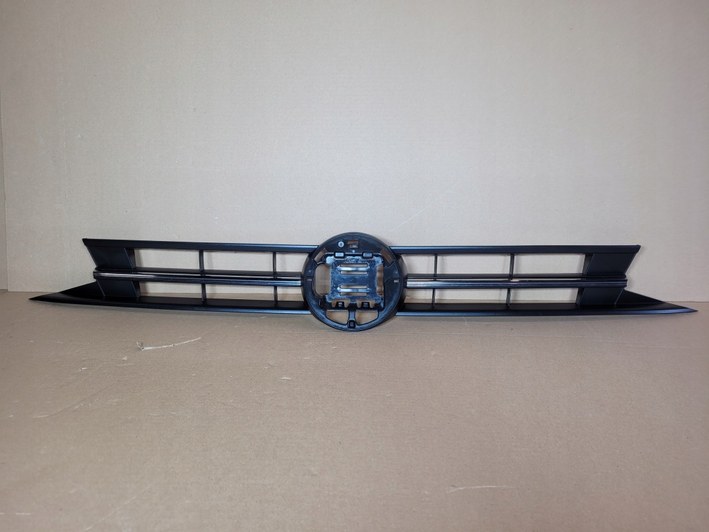 фото №1, Vw polo vi 2g0 17r- решітка радіатора решітка радіатора бампера