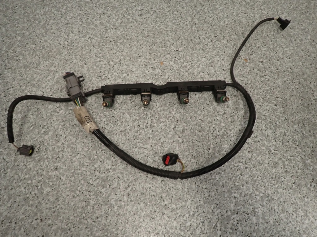 фото №5, Mazda 2 mazda2 1.25 бензин 03-07 форсунки молдинг