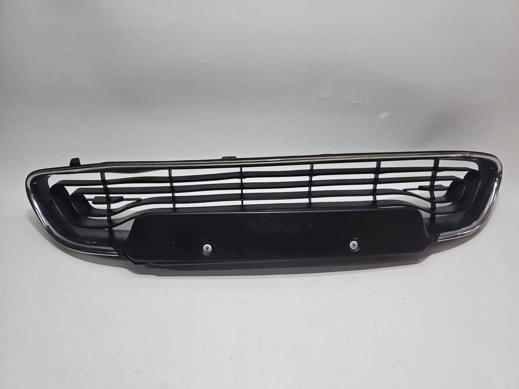 фото №1, Решётка бампера хром перед renault zoe i #5913