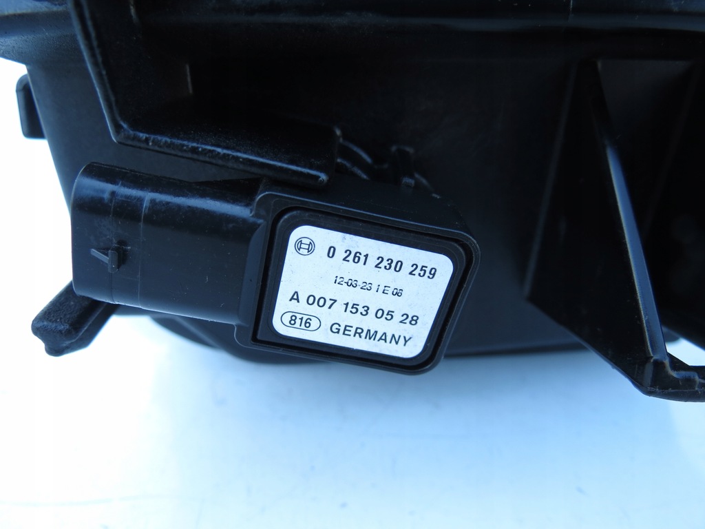 фото №12, Корпус фильтра воздуха левая a2780900101 mercedes cls w218 ml w166 4.7 v8