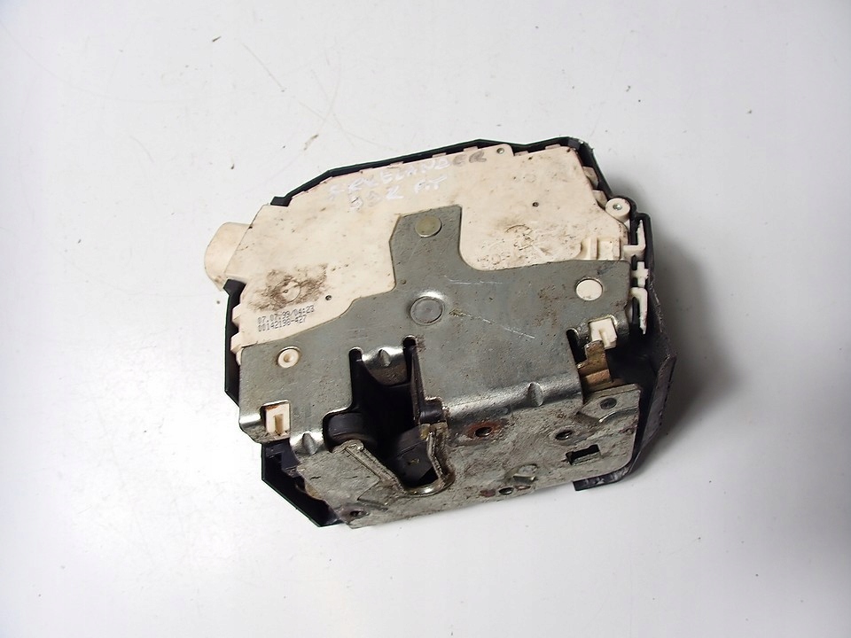 фото №1, Замок двері задній правий land rover freelander 99r 7pin