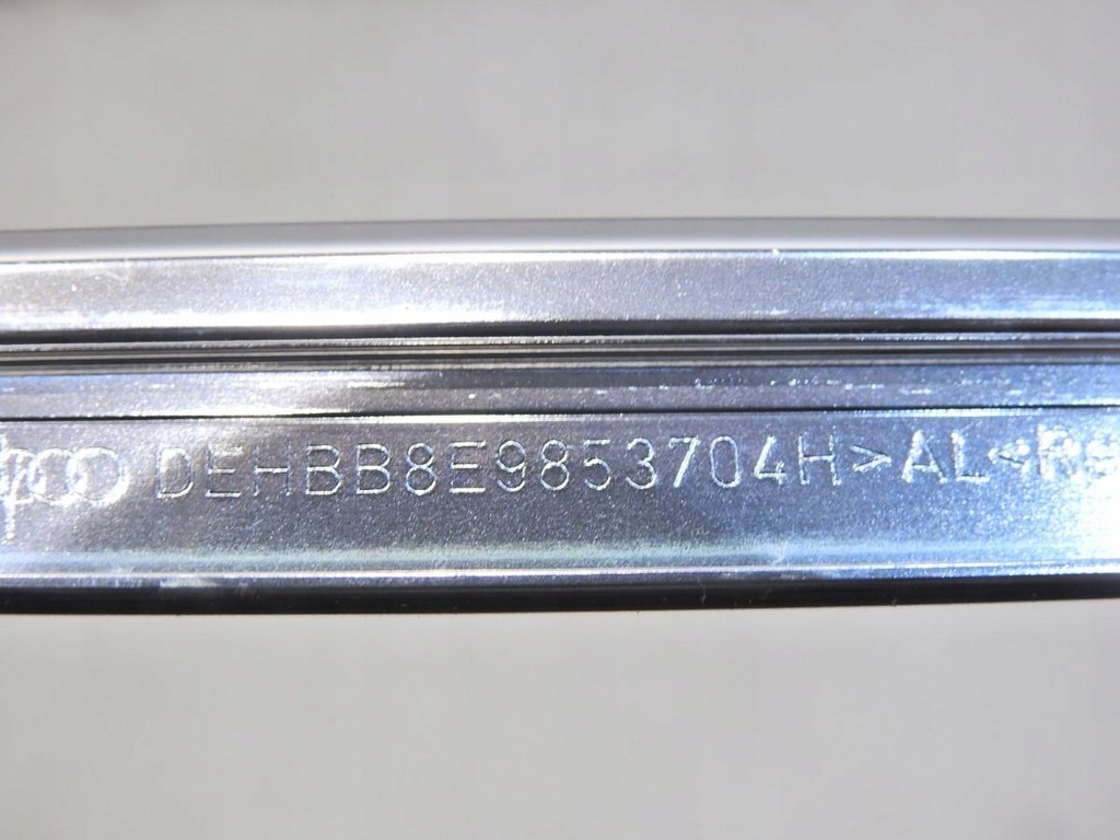 фото №6, Молдинг кузовна права audi a4 b7 avant 8e9853704h
