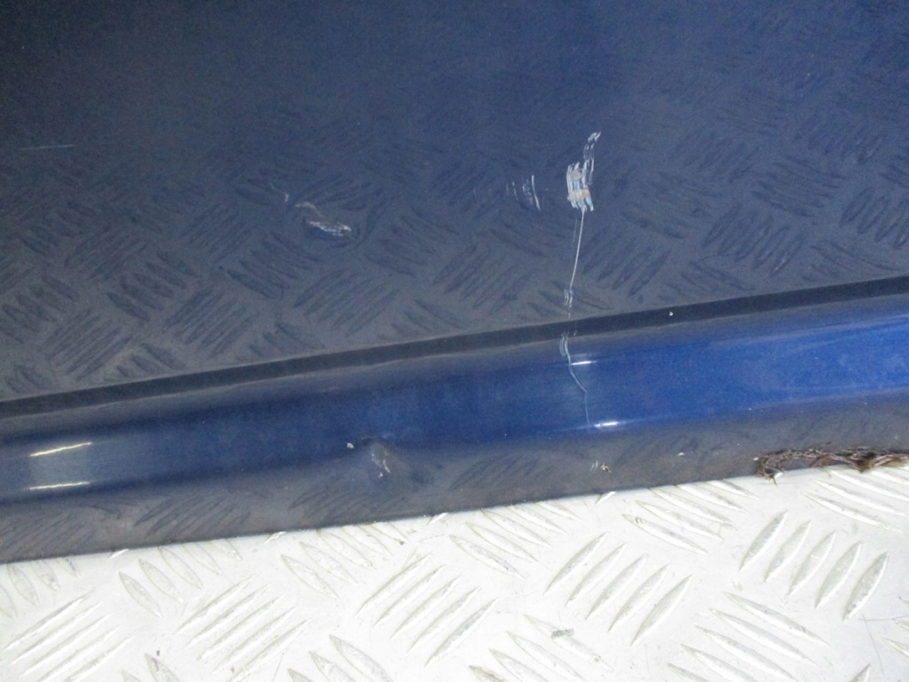 фото №10, Дверь правый перед toyota avensis t25 8p4