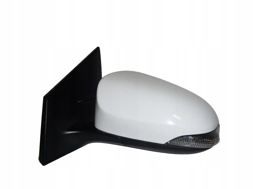 фото №1, Toyota auris 2 corolla e16, 2013- 9 pin оригінал