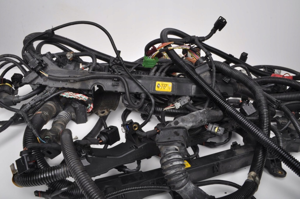 Rolls-royce wraith rr5 6.6 джгут електропроводка двигуна 8605676 Ціна