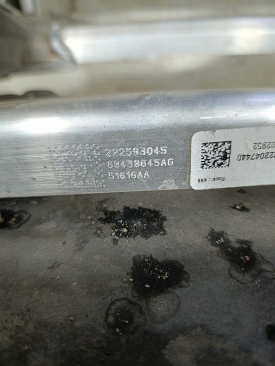 Підсилювач поперечний jeep grand cherokee v 2023 з передній 68438645ag Недорого