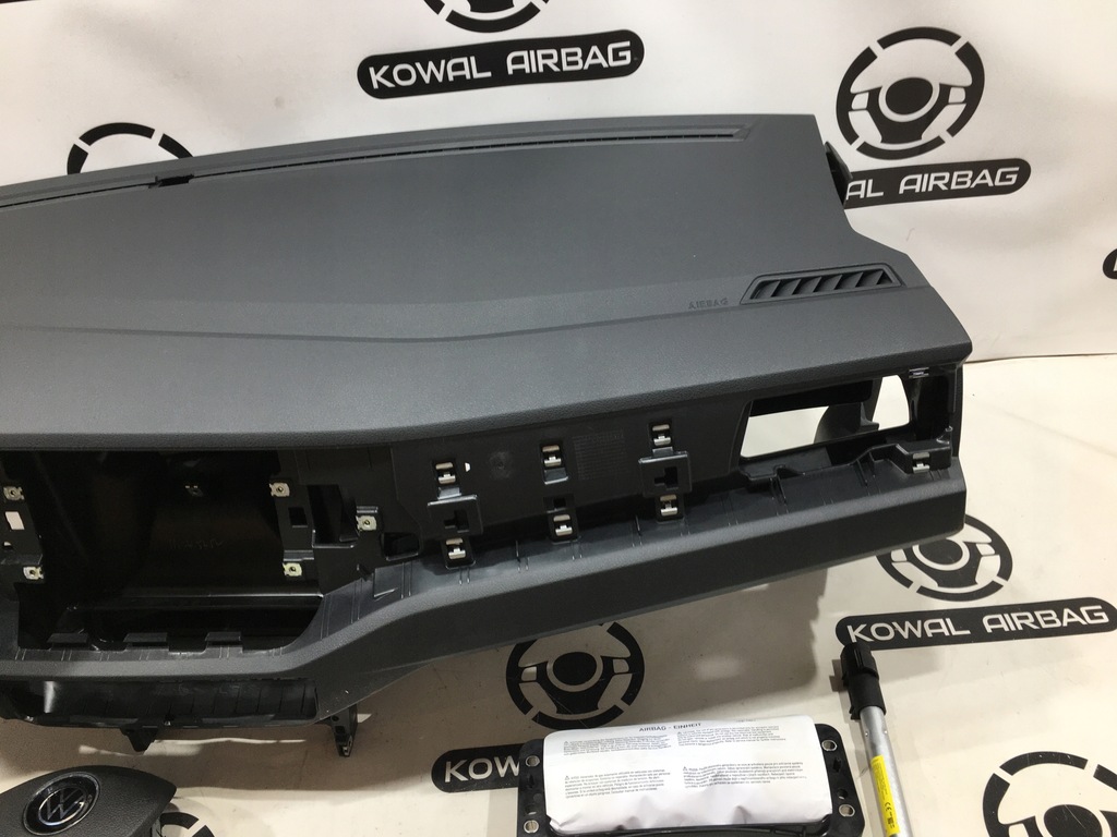 фото №5, Vw polo lift 2g0 панель приладів консоль подушка безпеки подушки безпеки ремені оригінал демонтаж