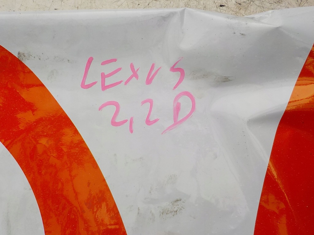 Lexus is ii 2.2 d-cat 177km подножка форсунки Оригинал