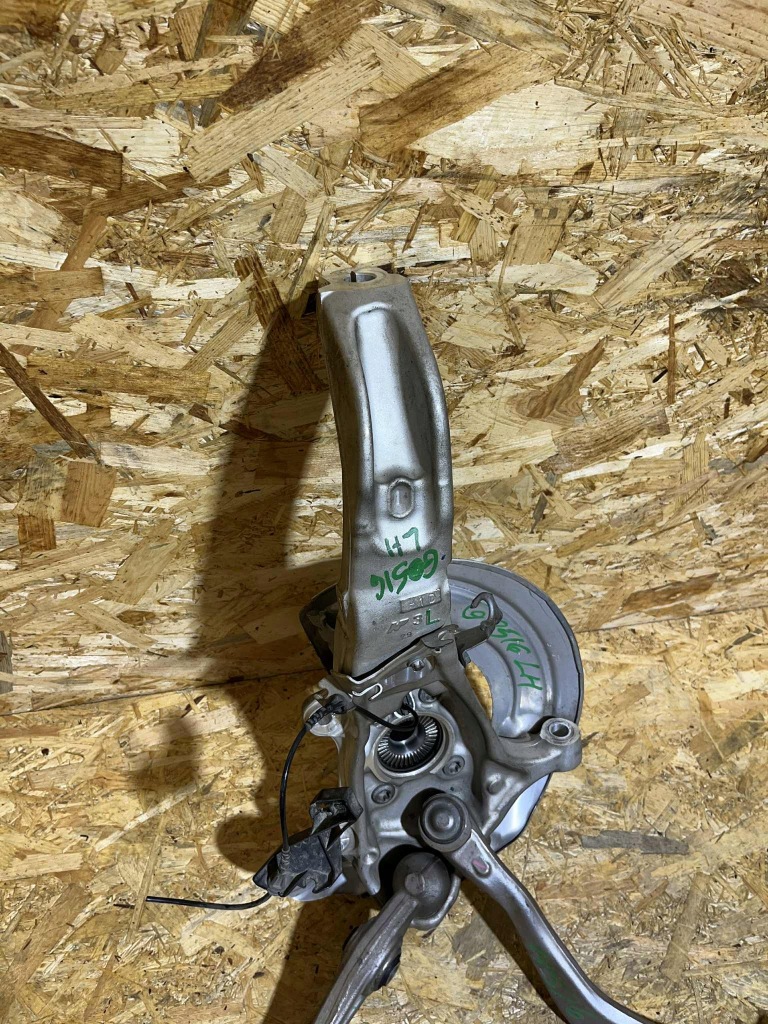 Ліва або правий поворотний кулак ступиця важелі bmw x5 g05 x6 g06 23r 8km nówka Доставка