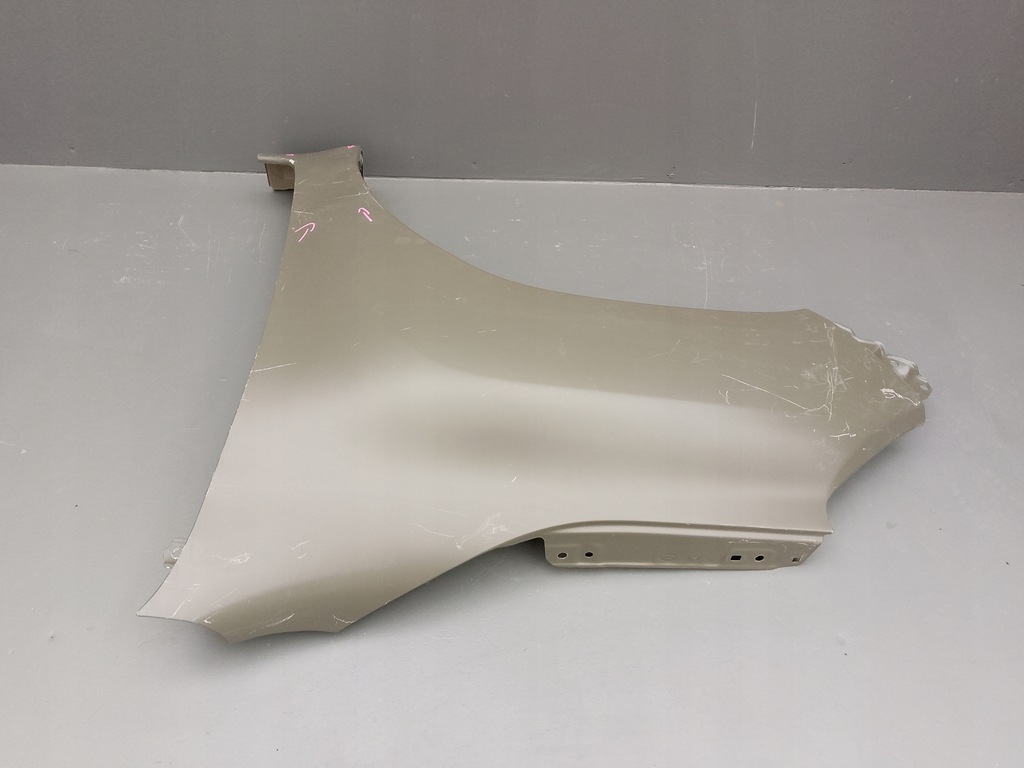 фото №8, Toyota hilux viii 8 lift 2015- крила лівий передній =