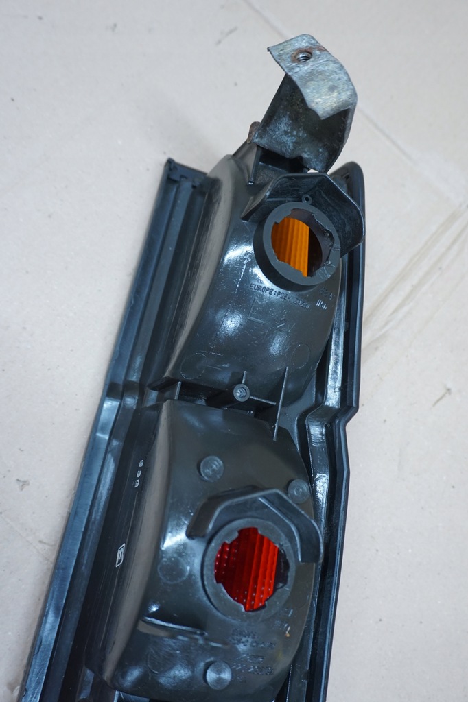 фото №15, Nissan navara d21 king cab лампа лівий задня задня org.