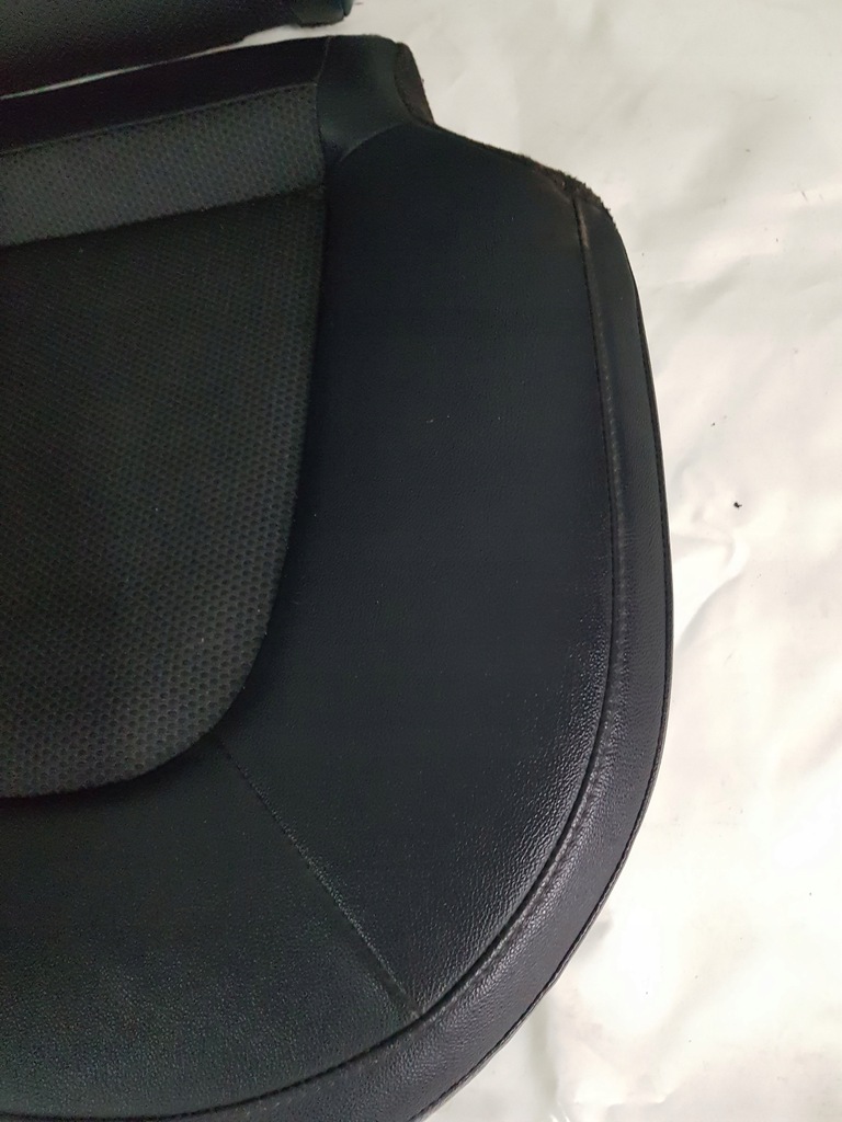 фото №10, Hyundai ix35 заднее сиденье задняя задняя полукожа подогрев liftowy образец oryg