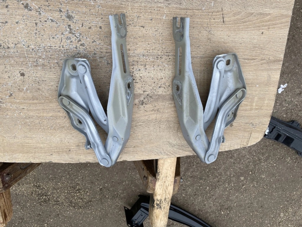 фото №4, Петля правий капот skoda scala 654823302