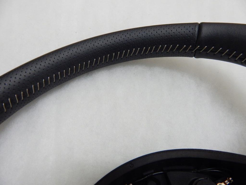 фото №9, Renault twingo iii - повітропровід шкіра multi bdb