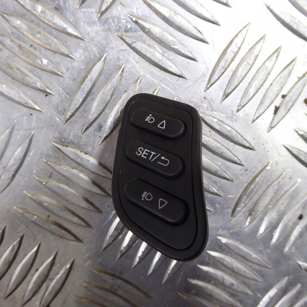 Alfa romeo кнопка переключатель света 156105328 Цена