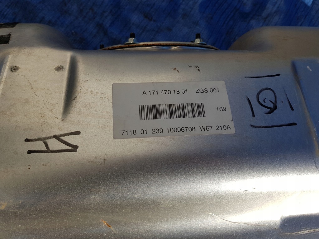 Bak бак пального mercedes slk r171 w171 бензин Оригінал