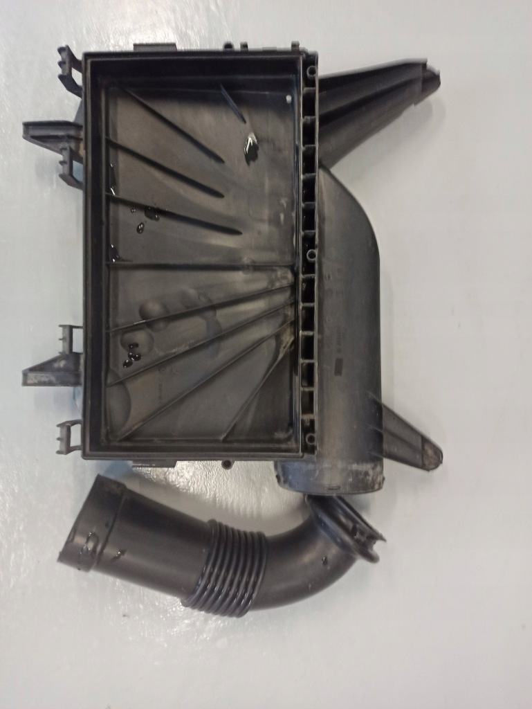 фото №1, Корпус фільтра повітря mercedes vito w639 2.2 cdi