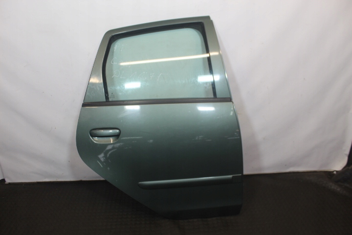 фото №1, Дверь правый задняя mitsubishi colt vi 11h
